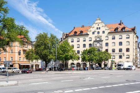 Am Alten Sudlichen Friedhof Apartment | 60 m² Apartment ∙ 2 bedrooms ∙ 12 guests