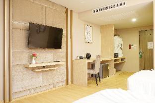 Ratchathewi Hotel | De Prime Rangnam Hotel