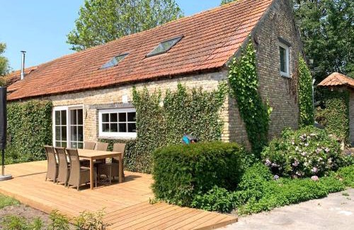 Alveringem House | De Scheure, charmant vakantiehuisje midden in de natuur