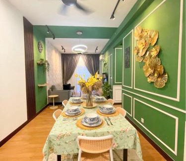Kampung Rawa Apartment | DE SUITE Kita Impian Cybersouth