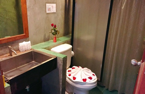 Tha Wang Tan Hotel | De Wiang Kum Kam
