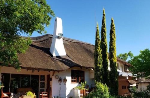 Bayswater House | De Witt'e Guest House