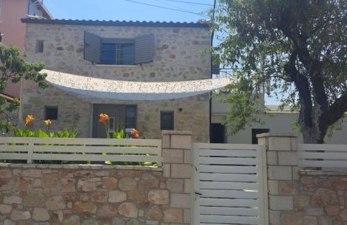 Himare Villa | Dea's home