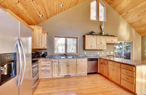 Breezy Point House | Deacon's Lodge Golf: Overlooking Pelican Lake - Breezy Point