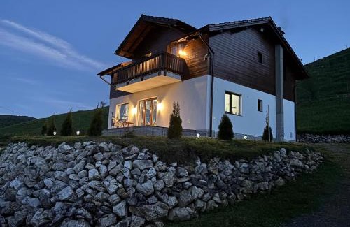 Sirnea House | Dealul Craiului
