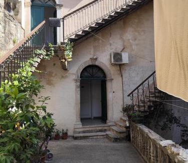 Kotor Old Town Apartment | Decatera apartment