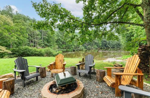 Deep Gap House | Deck and Game Room! Lakefront Blue Ridge Mtn Gem