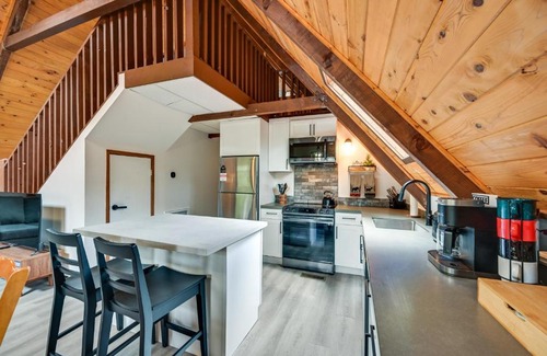 Munds Park House | Deck and Grill A-Frame Cabin in Munds Park!