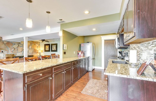 Camdenton House | Deck & Boat Dock: Lakefront Getaway in Camdenton