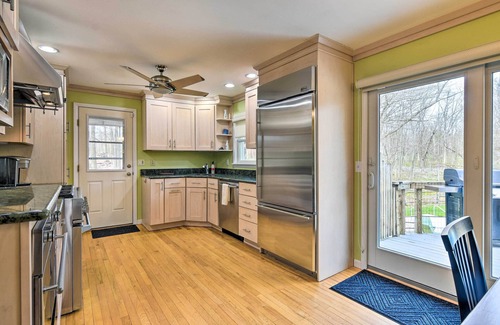 Monroe Cottage | Decked-Out Home: Hot Tub, Pool, Fire Pit & More!