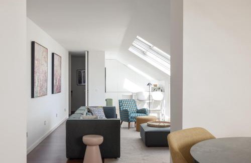 Sao Sebastiao da Pedreira Apartment | Deco Gem in City Center