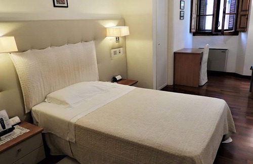Ponte San Giovanni Hotel | Deco Hotel