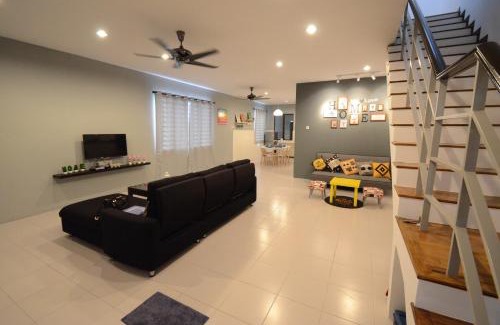 Hulu Kinta House | Decozy Homestay (14pax+)