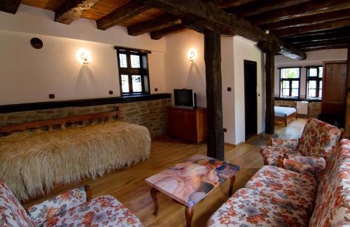 Slivek House | Dedovite Kashti