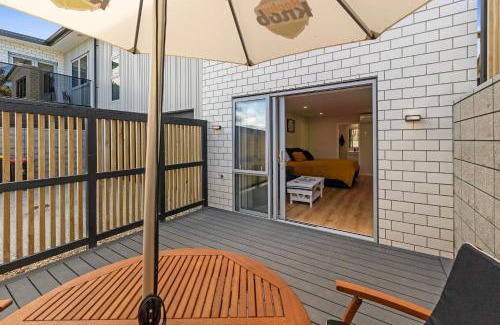 Mount Maunganui House | Dee Lightful - Mount Maunganui Holiday Home