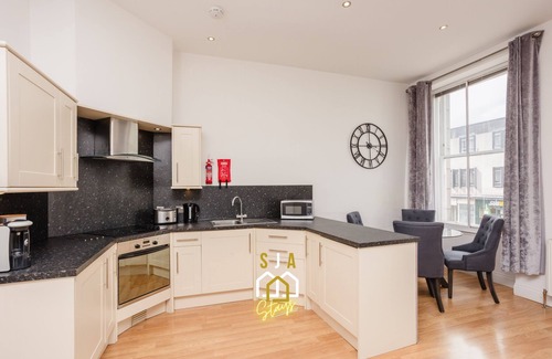 Central Aberdeen Apartment | Dee Retreat 1 - SJA Stays - Modern 1Bed Apartment