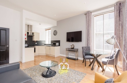 Central Aberdeen Apartment | Dee Retreat 2 - SJA Stays - 1 Bed Apartment