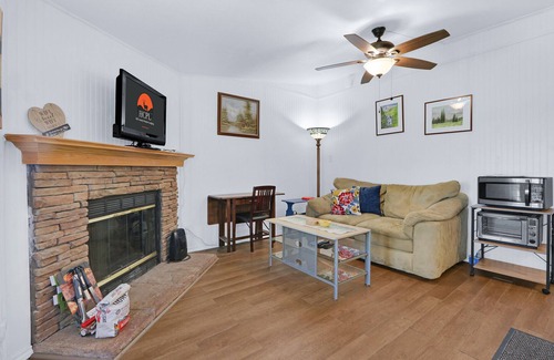 San Marcos House | Deep in the Heart of Texas I San Marcos,Outlet Mall