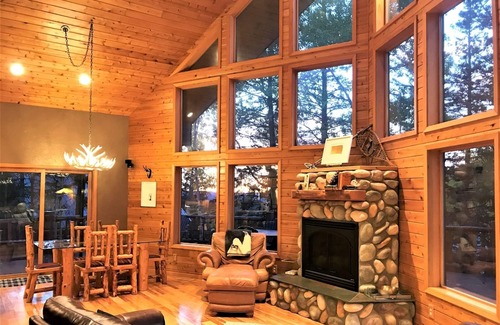 Lead Cabin | Deep Snow Lodge-Log Cabin Close to Terry Peak, Deadwood