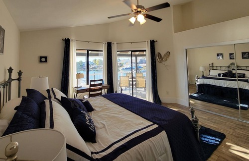 Discovery Bay House | Deep Water Front Retreat with Gorgeous Sunset Delta Views!