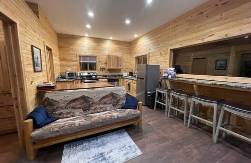 Dubois Cabin | Deer Cabin * Yellowstone/Forest * Private Hot Tub