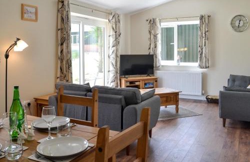 Abbess Roding House | Deer Cottage 2 Uk39332