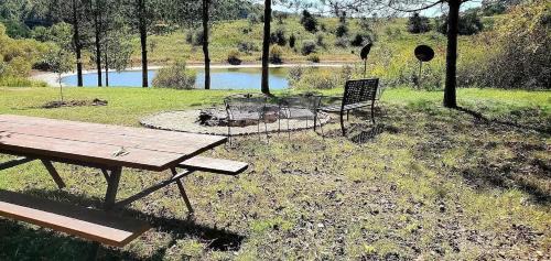Carbon Hill House | Deer Haven Cabin