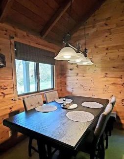 Carbon Hill House | Deer Haven Cabin