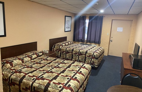 Deer Park Hotel | Deer Park Motor Inn
