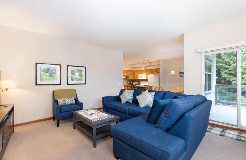 Blueberry Hill Apartment | Deer Run by Whistler Premier