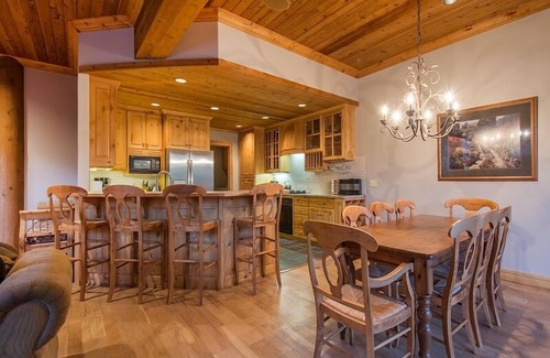 Deer Valley House | Deer Valley Luxury Townhome In Ideal Location near Main Street Park City