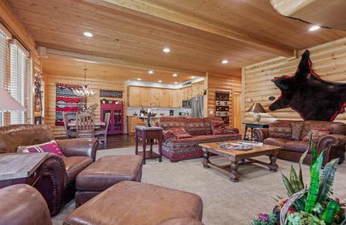 Deer Valley House | Deer Valley Pet Friendly Hot Tub, Cabin Vibes, Great Views!