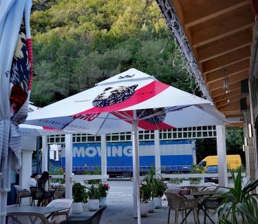 Bumbesti-Jiu Hotel | Defileu