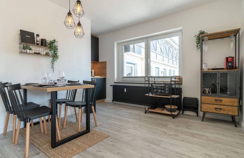 St. Peter-Ording Apartment | Deichbude 1 - Apartment house Deichbude am Strand - 1a location to the main beach