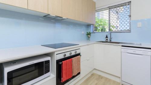 Bongaree House | 'deja Blue'