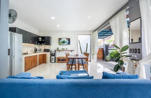 By Pass Ngurah Rai Villa | Deja View