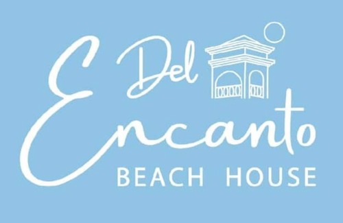 Piedras Blancas House | Del Encanto Beach House