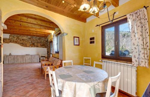Rialto House | Del Fiume