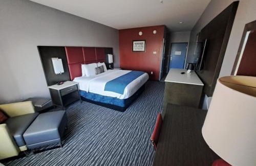 Shreveport Hotel | Del-Mar Airport Inn & Suites