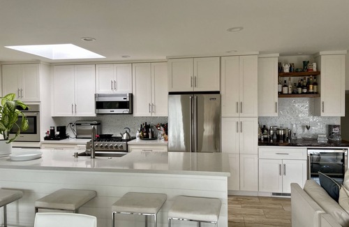 Torrey Preserve House | Del Mar Luxury Ocean View Condo -Steps to Torrey Pines State Beach -