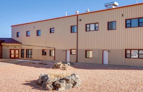 Del Norte Apartment | Del Norte Apartment with Loft Walk to Downtown!