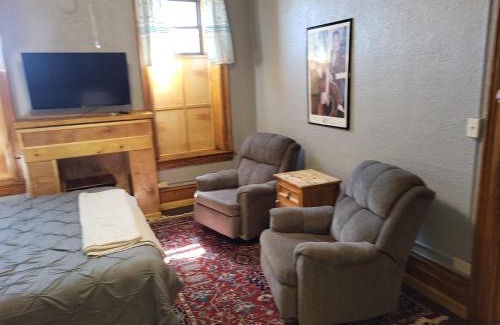 Del Norte Apartment | Del Norte Colorado Grande Avenue Apartment C