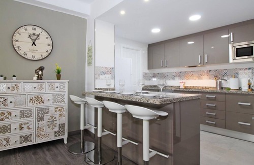 El Ejido Apartment | Del Parque Flats San Millan