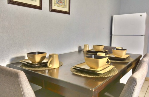 El Paso House | Del Sol Medical Center Gem