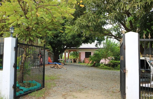 Alaminos House | Dela Cruz Humilde Transient House