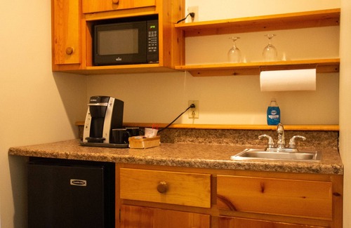 Rhinebeck Village Business District Hotel | Delamater Inn