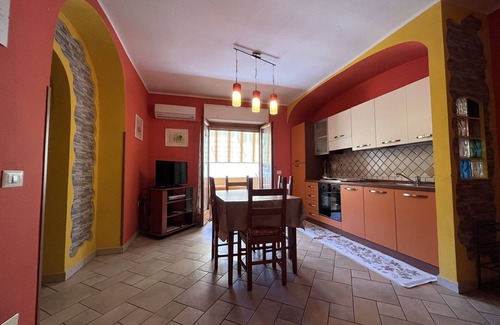 La Maddalena Apartment | Delicious and welcoming! THE ORANGE