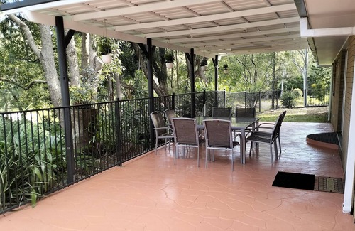 Wolfdene Other | Delighful 4 bdr home in a peaceful setup near Brisbane, Gold Coast & theme parks