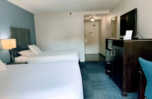 Old Towne Hotel | Delight in Comfort Near Attractions: Room w/Continental Breakfast
