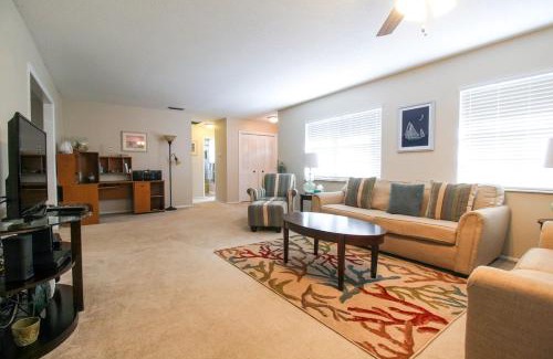 Bradenton House | Delightful 2 BR Home in West Bradenton - Sans Souci